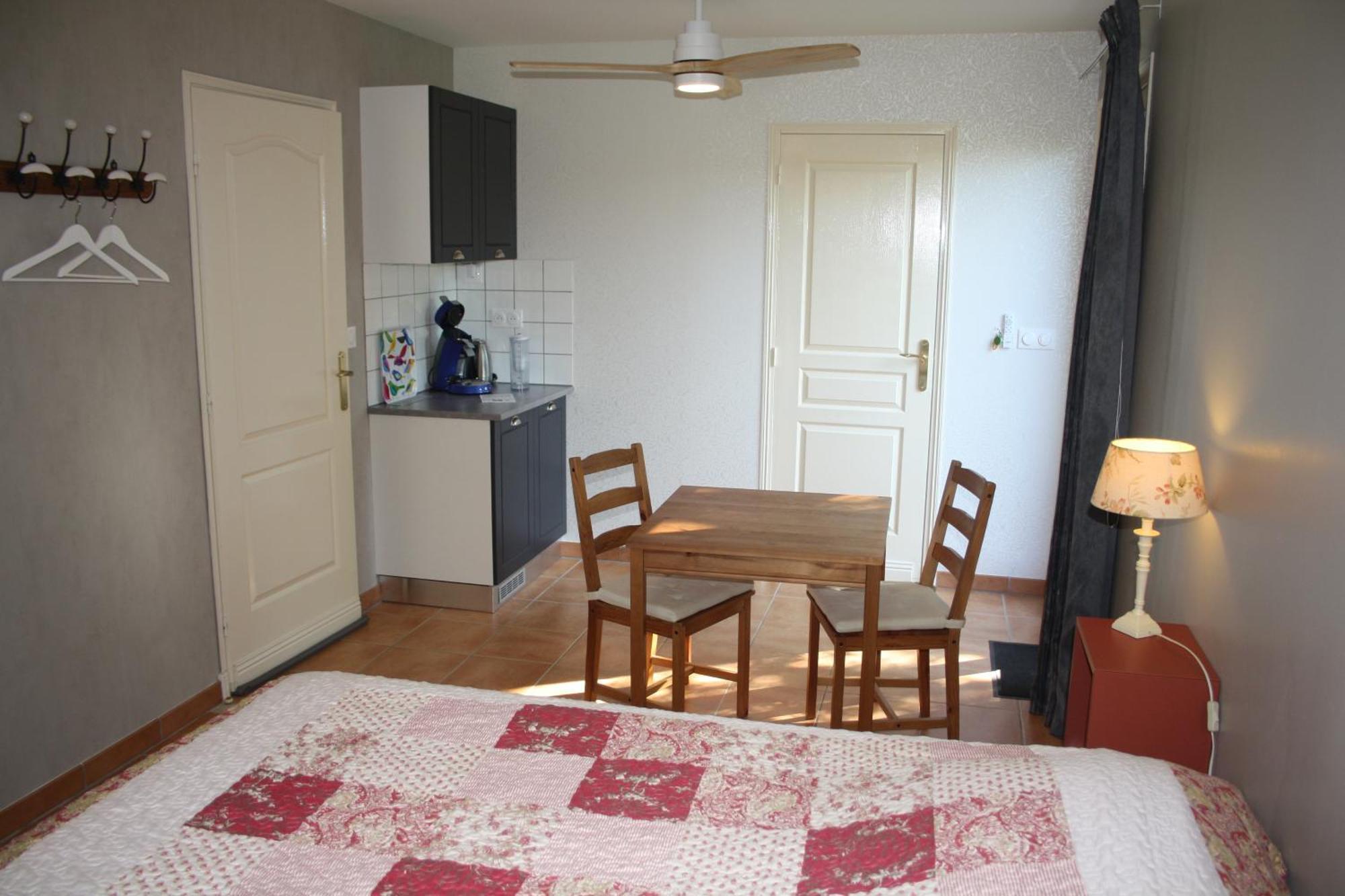 Repos Chez Margot Bed & Breakfast Fajoles Exterior photo